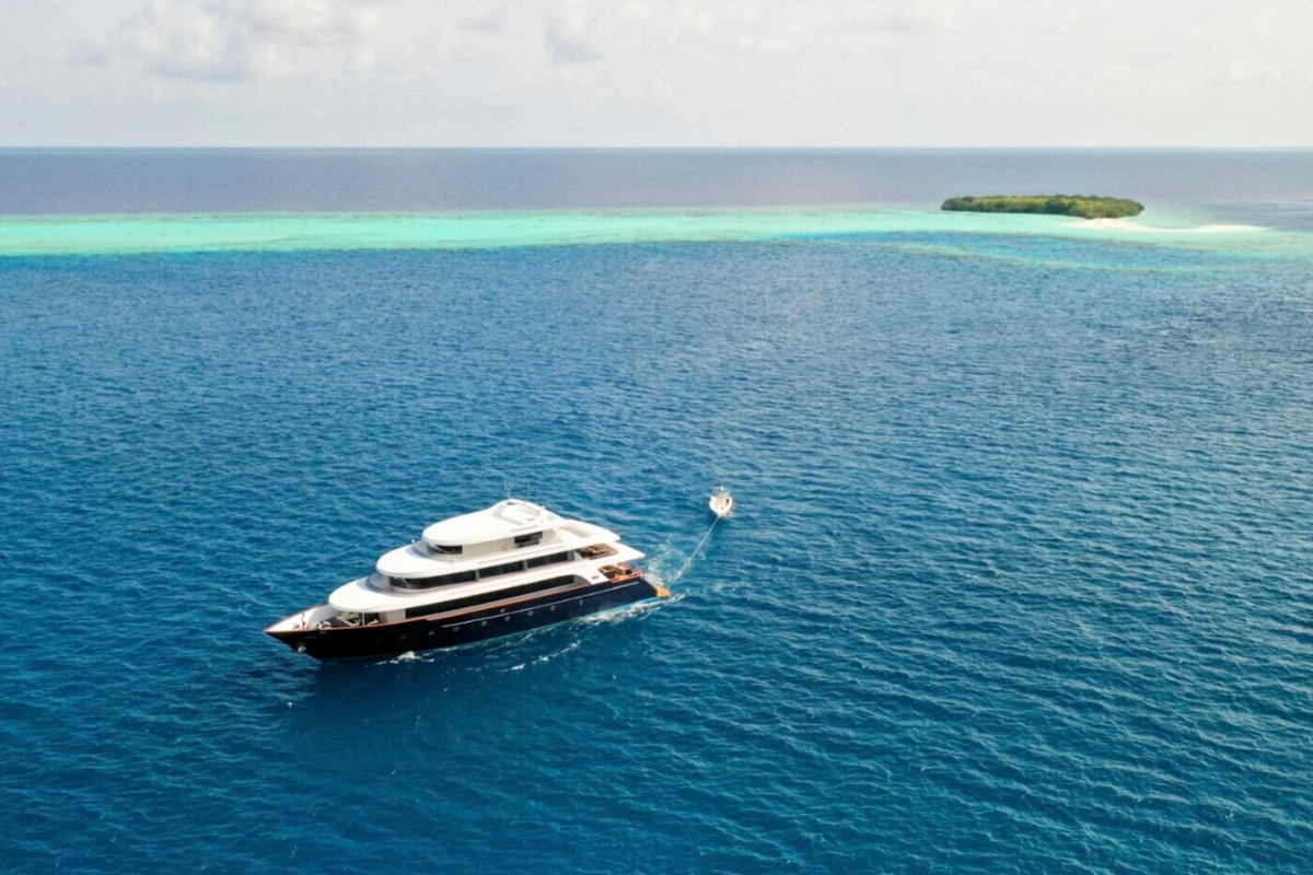 safira yacht maldives
